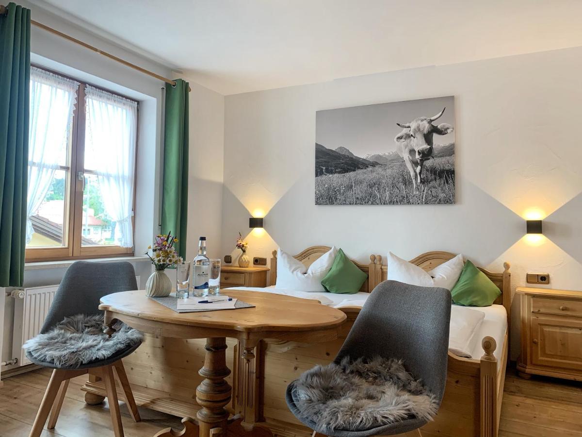 Gaestehaus "Zur Schmiede" 维尔塔赫 外观 照片