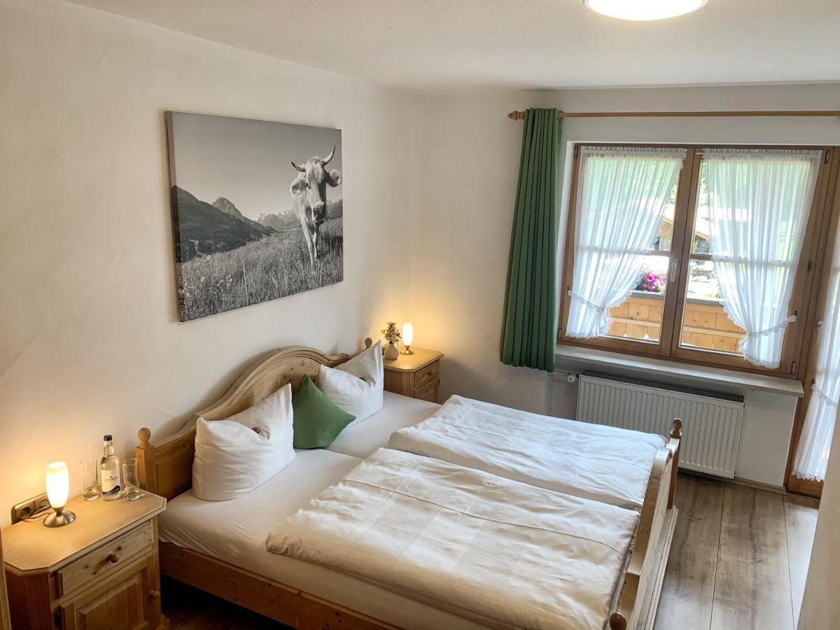 Gaestehaus "Zur Schmiede" 维尔塔赫 外观 照片